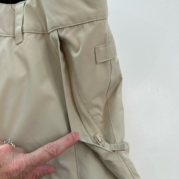 DC Nonchalant 10K Waterproof Ski & Snowboard Cream Pants Women’s Size Medium - Picture 5 of 14